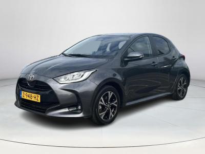Financial Leas Toyota Yaris 1.5 Hybrid 115 First Edition
