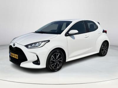 Financial Leas Toyota Yaris 1.5 Hybrid Dynamic