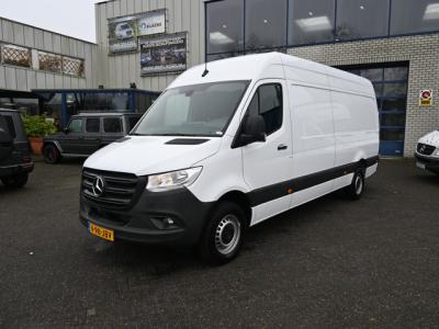 Financial Leas Mercedes-Benz Sprinter 317 CDI L3H2 RWD