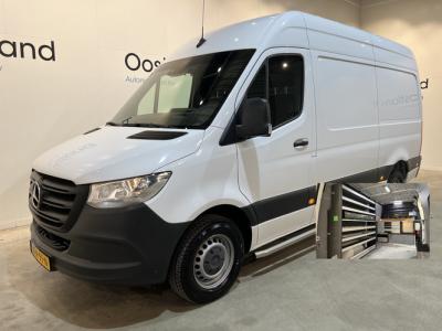 Financial Leas Mercedes-Benz Sprinter 311 CDI L2H2 RWD Automaat