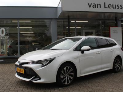 Financial Lease Toyota Corolla Touring Sports 1.8 HYRBID DYNAMIC