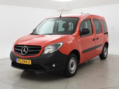 Financial Lease Mercedes-Benz Citan Tourer 111 CDI 5-PERSOONS EURO 6 GEEL KENTEKEN