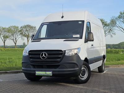 Financial Leas Mercedes-Benz Sprinter 317