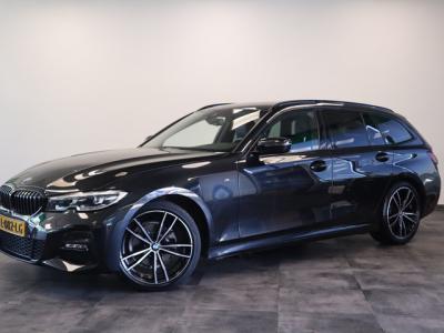 Financial Lease BMW 3 Serie Touring 320i High Executive Edition 184 PK