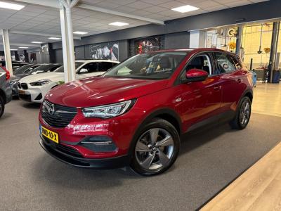 Financial Leas Opel Grandland X 1.6 Turbo Hybrid Elegance