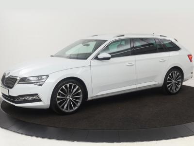 Financial Leas Škoda Superb 1.4 TSI iV Laurin & Klement