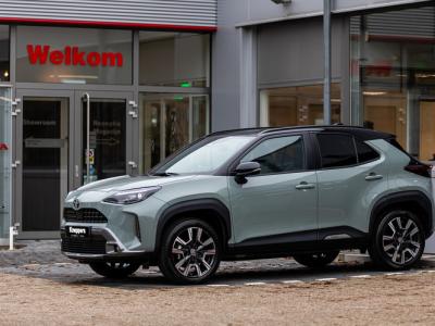 Financial Leas Toyota Yaris Cross 1.5 Hybrid 130PK AWD 4x4 Launch Edition