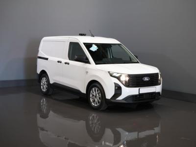 Financial Lease Ford Transit Courier 1.5 Trend 100 pk BPM VRIJ! Ready2Go NL Auto