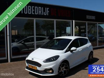 Financial Lease Ford Fiesta 1.5 EcoBoost ST-3 Full-Led