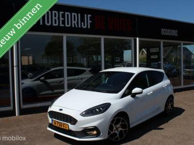 Financial Lease Ford Fiesta 1.5 EcoBoost ST-3 Full-Led