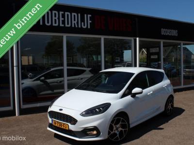 Financial Leas Ford Fiesta 1.5 EcoBoost ST-3 Full-Led
