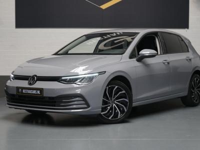Financial Leas Volkswagen Golf 1.0 eTSI AUTOMAAT-ACC-AMBIANCE-CLIMA-LED-NAVIGATIE-NAP-PDC