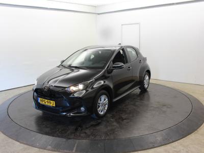 Financial Leas Toyota Yaris 1.5 Hyb Nieuw Rijklaar Camera PDC v+a Stoel