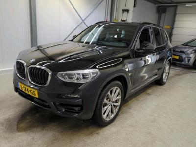Financial Leas BMW X3 xDrive30e Business Edition Plus 1e EIG TREKHAAK SHADOW LINE