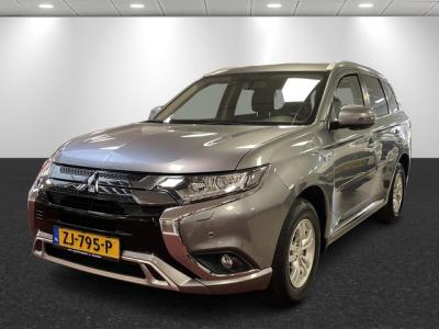Financial Leas Mitsubishi Outlander 2.4 PHEV Pure