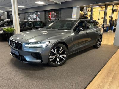 Financial Lease Volvo V60 2.0 T8 Twin Engine AWD R-Design 300pk
