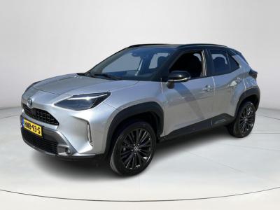Financial Leas Toyota Yaris Cross 1.5 Hybrid Adventure Bi-tone