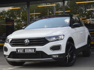 Financial Lease Volkswagen T-Roc 1.5 TSI Sport DSG Led Virtual Camera CarPlay Keyless Afn.trekh