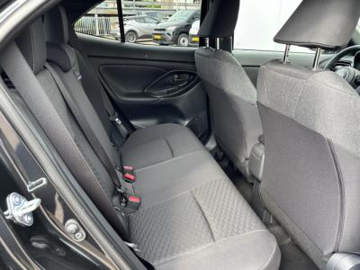 Financial Leas Toyota Yaris Cross 1.5 Hybrid 115 First Edition Parkeersensoren