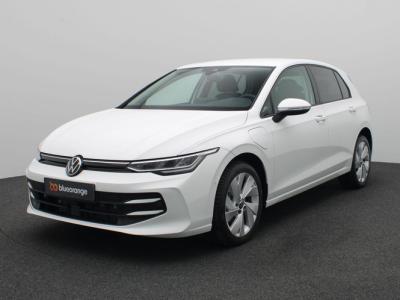 Financial Lease Volkswagen Golf 1.5 eHybrid Life Edition