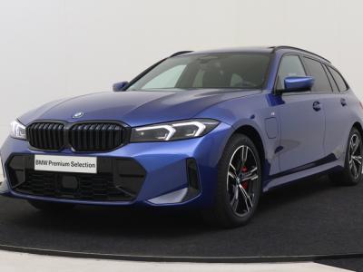 Financial Leas BMW 3 Serie Touring 330e High Executive M Sport Automaat