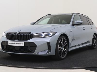 Financial Lease BMW 3 Serie Touring 330e High Executive M Sport Automaat