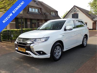 Financial Lease Mitsubishi Outlander 2.4 PHEV Pure