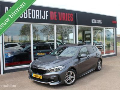 Financial Lease BMW 1-serie 118i M Sport High Executive PANO