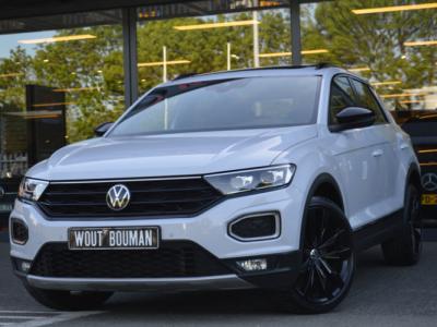 Financial Leas Volkswagen T-Roc 1.5 TSI Sport DSG Led Panorama Virtual Acc Camera Keyless Afn.trekh