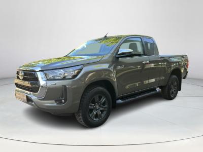 Financial Lease Toyota Hilux 2.8 D-4D Xtra Cab Professional premium