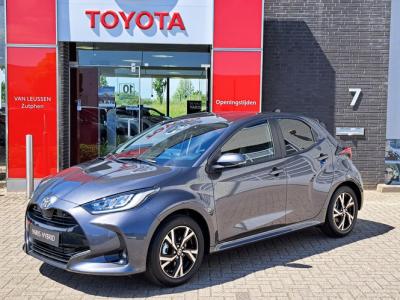 Financial Leas Toyota Yaris 1.5 Hybrid 115 Dynamic