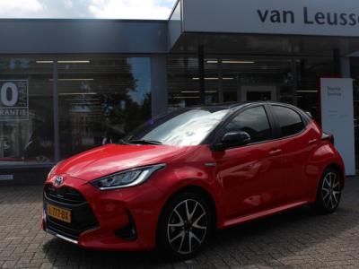 Financial Lease Toyota Yaris 1.5 HYBRID LAUNCH EDITION
