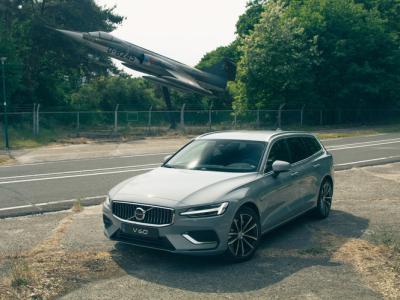 Financial Leas Volvo V60 T6 Aut. Plug-in hybrid AWD Essential Bright