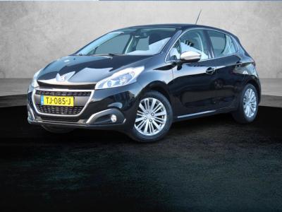 Financial Leas Peugeot 208 1.2 82PK Allure
