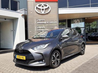 Financial Leas Toyota Yaris 1.5 Hybrid 115 First Edition