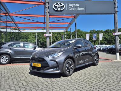 Financial Lease Toyota Yaris 1.5 Hybrid 115 First Edition