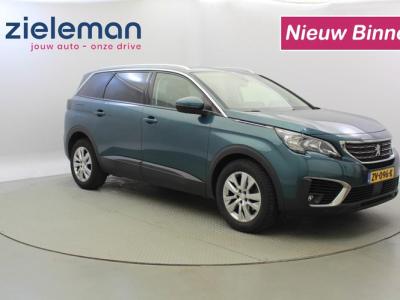 Financial Leas Peugeot 5008 1.2 PureTech Executive 7 Persoons - Carplay