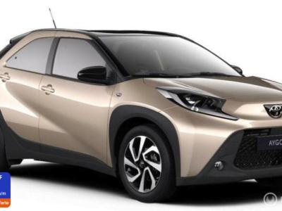 Financial Leas Toyota Aygo X 1.0 VVT-i S-CVT Pulse RIJKLAAR PRIJS