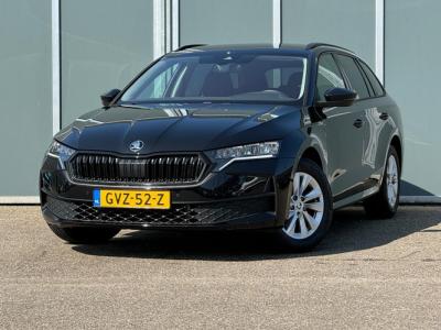 Financial Lease Škoda Octavia Combi 1.5 TSI mHEV Business Editon