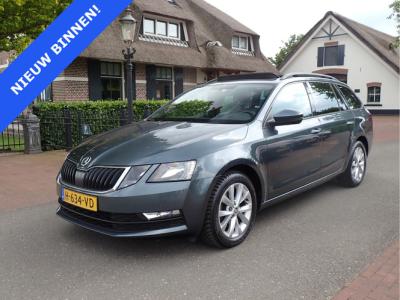Financial Leas Škoda Octavia Combi 1.5TSI DSG