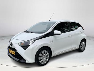 Financial Leas Toyota Aygo 1.0 VVT-i x-play