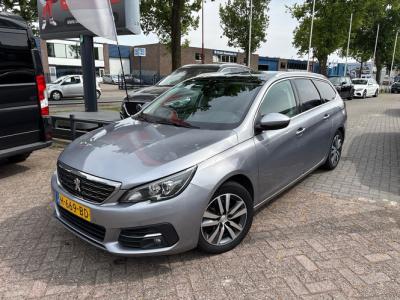 Financial Lease Peugeot 308 SW 1.2 PureTech Blue Lease Premium