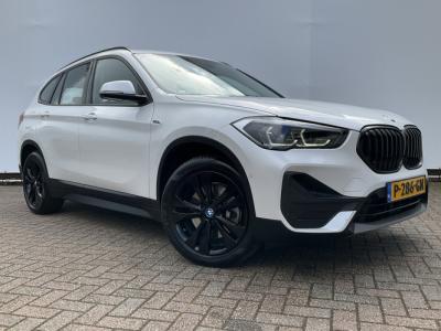 Financial Lease BMW X1 xDrive25e 222PK Automaat Trekhaak Leder Carplay Led Elek.Klep Plug-in!