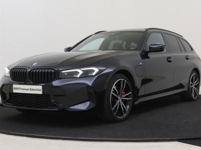 Financial Leas BMW 3 Serie Touring 330e M Sport Automaat
