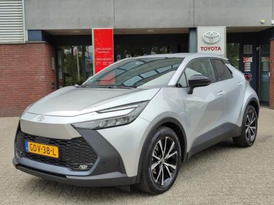 Financial Lease Toyota C-HR 1.8 Hybrid 140 DYNAMIC