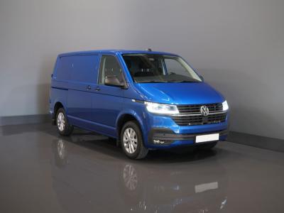 Financial Leas Volkswagen Transporter 2.0 TDI 150 pk DSG Aut. BPM VRIJ! LED