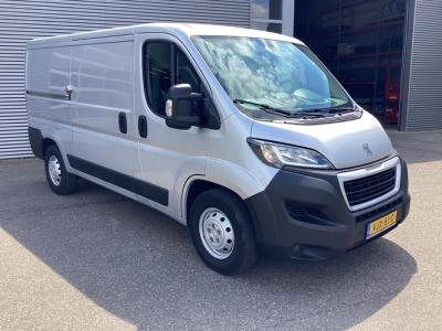 Financial Lease Peugeot Boxer 2.2 HDi 140 pk L2 EXPORT ONLY 3.0t Trekverm.