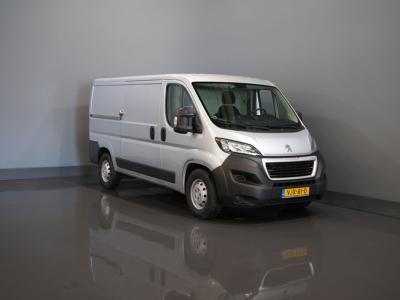 Financial Lease Peugeot Boxer 2.2 HDi 140 pk L2 EXPORT ONLY 3.0t Trekverm.