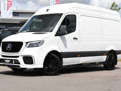 Financial Leas Mercedes-Benz Sprinter 319 V6 3.0 CDI L2H2 AMG Pakket!