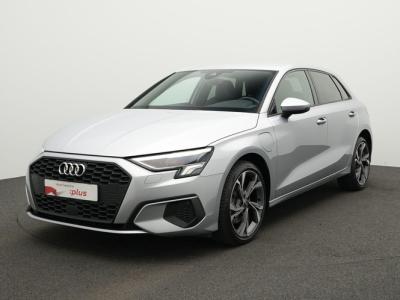 Financial Leas Audi A3 Sportback S-Line 40 TFSI e 204 pk S-tronic
